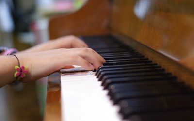 حقایقی که آموزش پیانو را آسان‌تر می‌کند